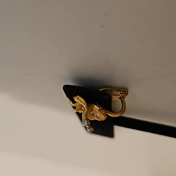 RDH Hibiscus Rhinestone & Goldtone Clip-on Earrings - Picture 5 of 7